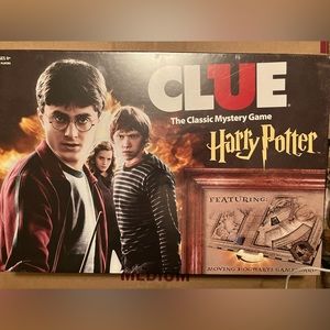 Harry Potter Clue Like New